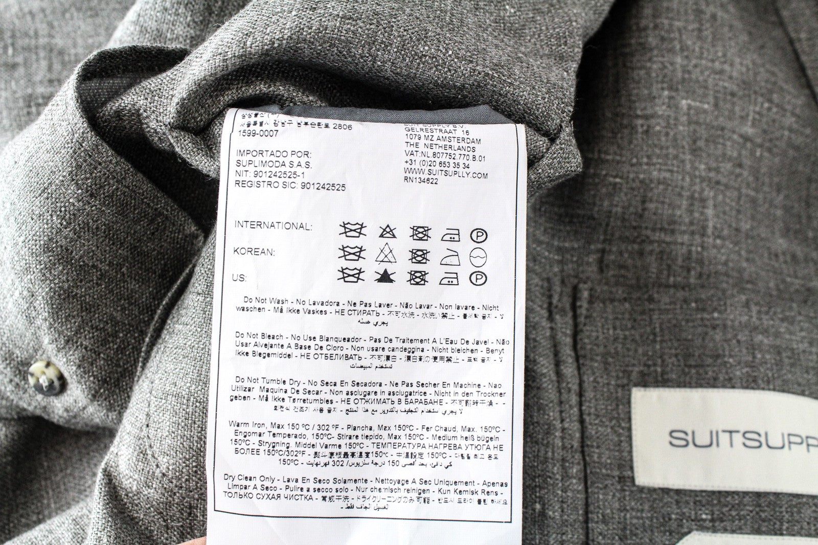 SUITSUPPLY vyriška striukė „Shara Pocket“ su pamušalu, UK38R, pilka 