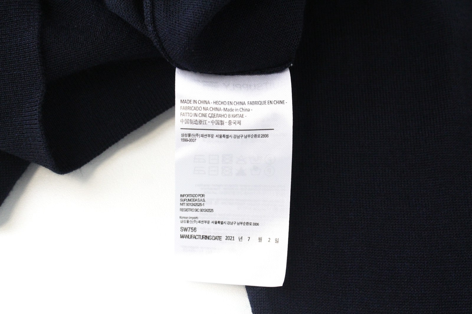 „SUITSUPPLY“ vyriškas megztinis S dydžio merino vilnos aptemptas megztinis, tamsiai mėlynas, megztinis su palaidine 