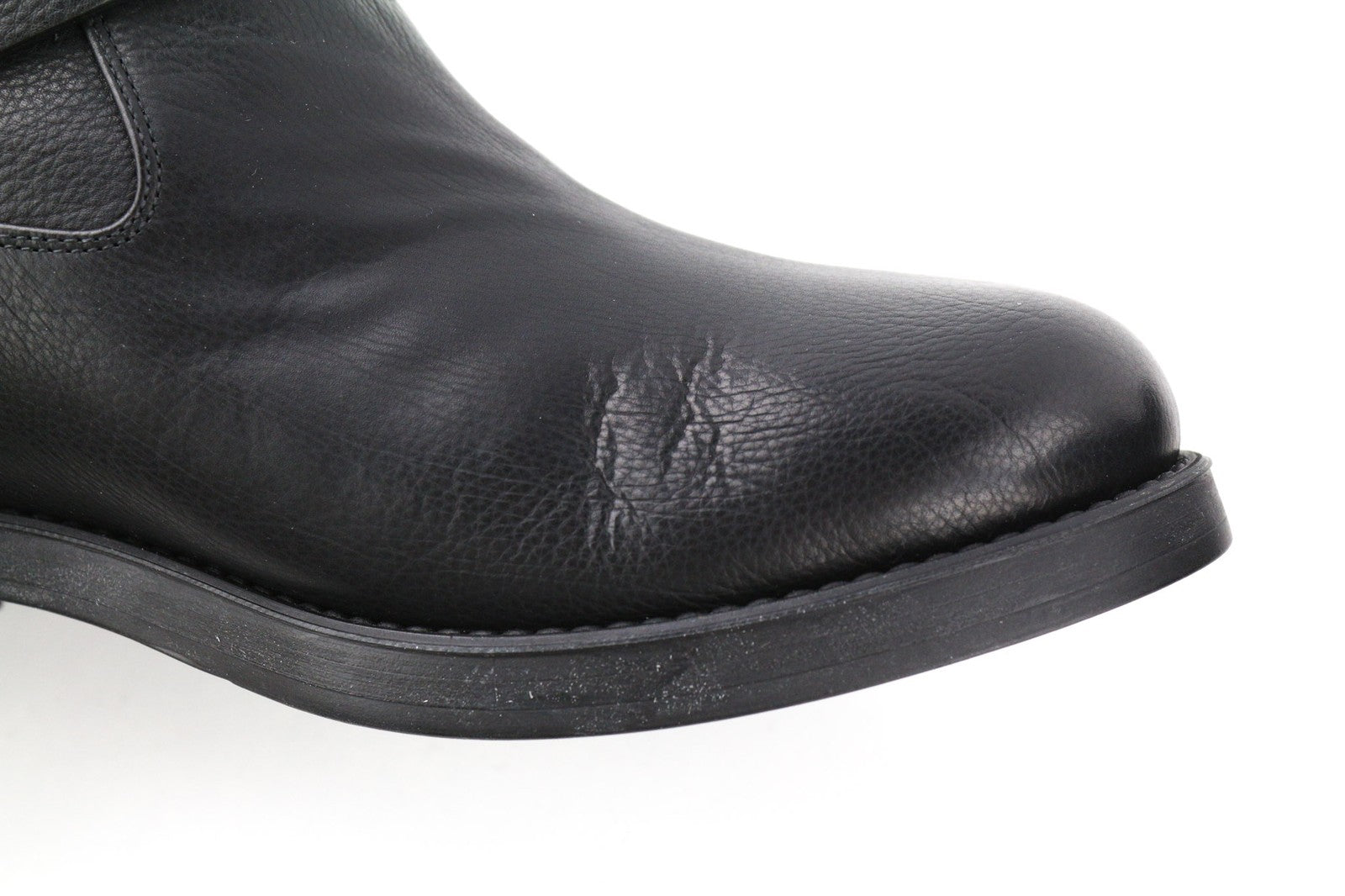 HUGO BOSS Lia Biker-Fur moteriški aulinukai juodos odos, tikro kailio, sagtimi iki vidurio. 