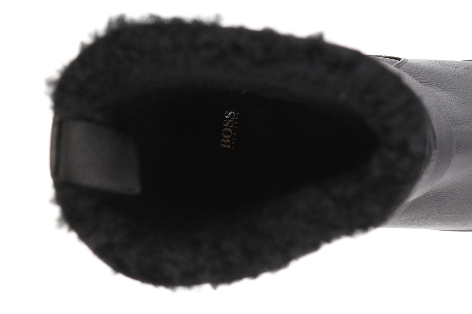 HUGO BOSS Lia Biker-Fur moteriški aulinukai juodos odos, tikro kailio, sagtimi iki vidurio. 