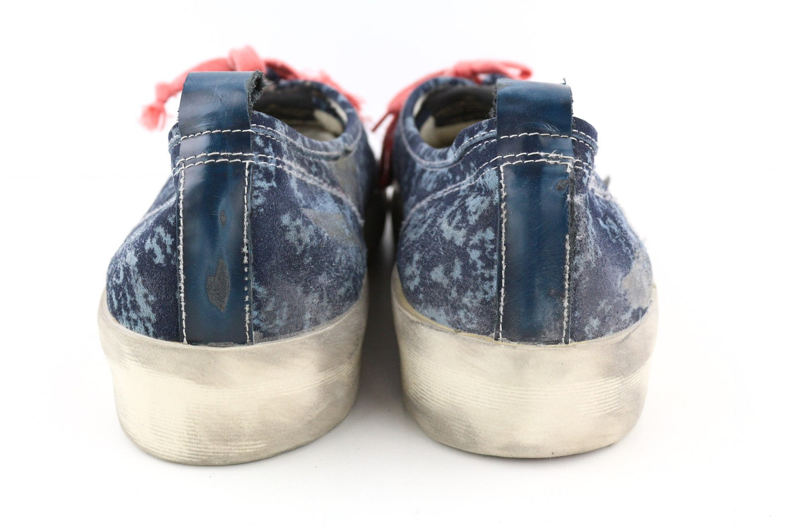 Rekomenduojama kaina – 498 USD. „GOLDEN GOOSE“ vyriški sportbačiai, EU43, UK9, mėlyni, žemo profilio, migdolų spalvos, Kalifornijos dydžiai. 