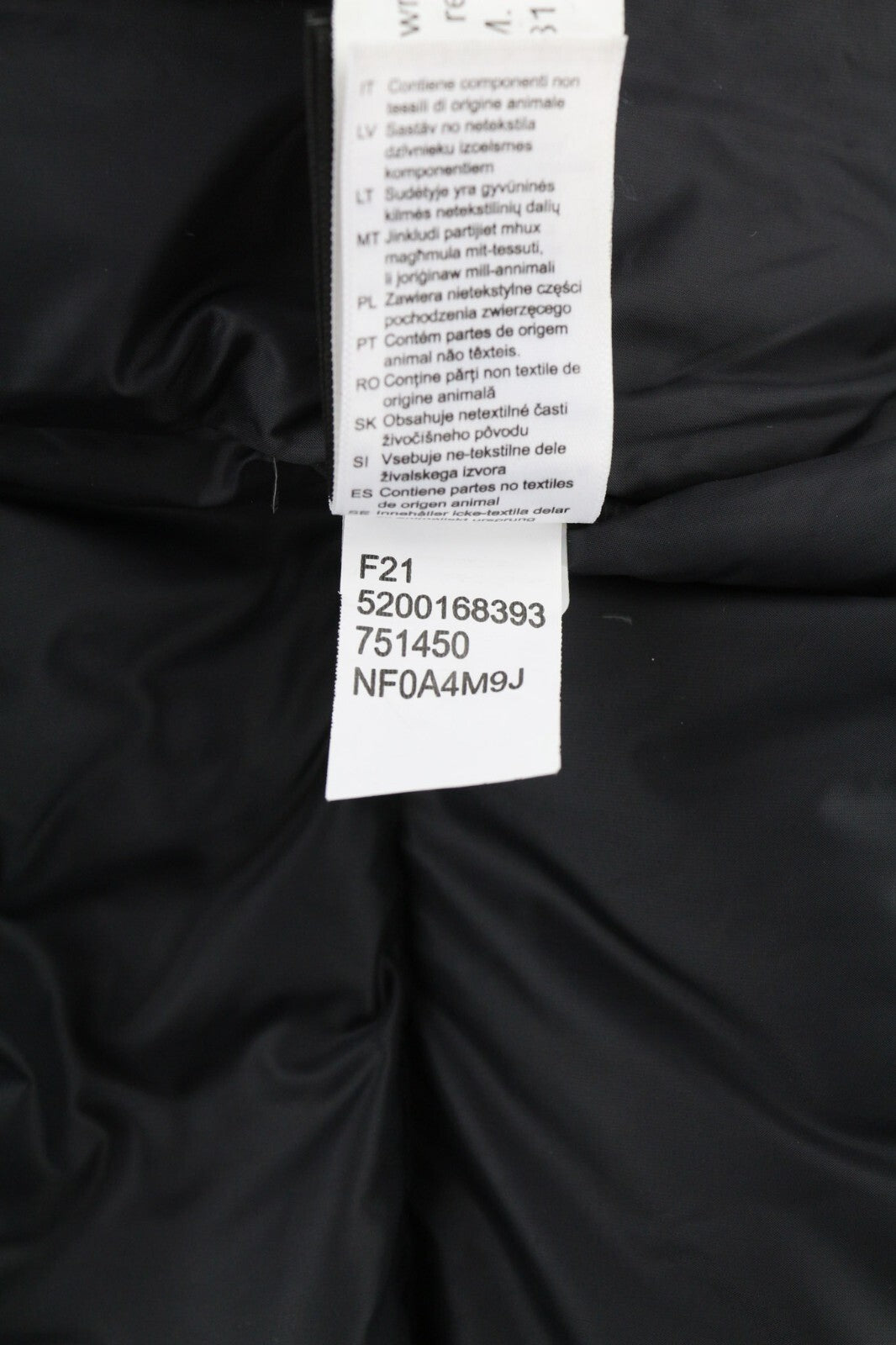 THE NORTH FACE Diablo vyriška striukė S, juoda, 700 pūkų, su izoliacija ir užtrauktuku. 