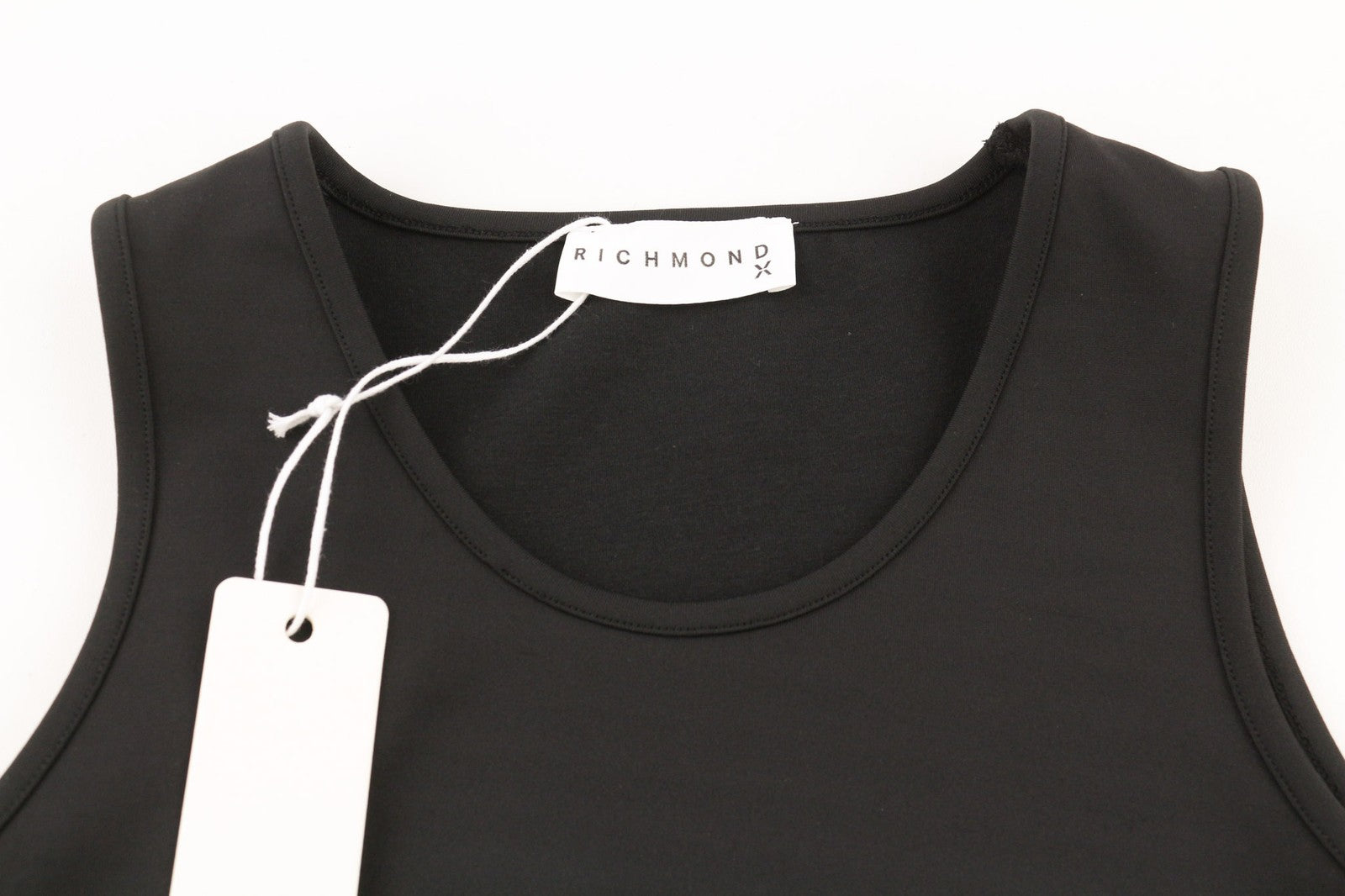 RICHMOND Fitness moteriški marškinėliai S, juodi, apvalios iškirptės, trumpi marškinėliai be rankovių, skirti visiems metų laikams 
