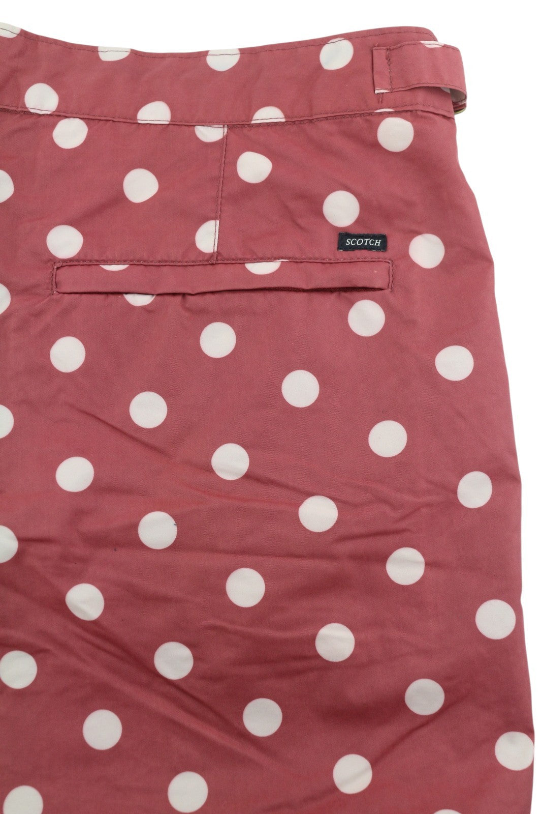 SCOTCH &amp; SODA vyriški maudymosi kostiumėliai ~W32 tamsiai raudoni taškuoti rašto užtrauktukai, kišenės su logotipu 