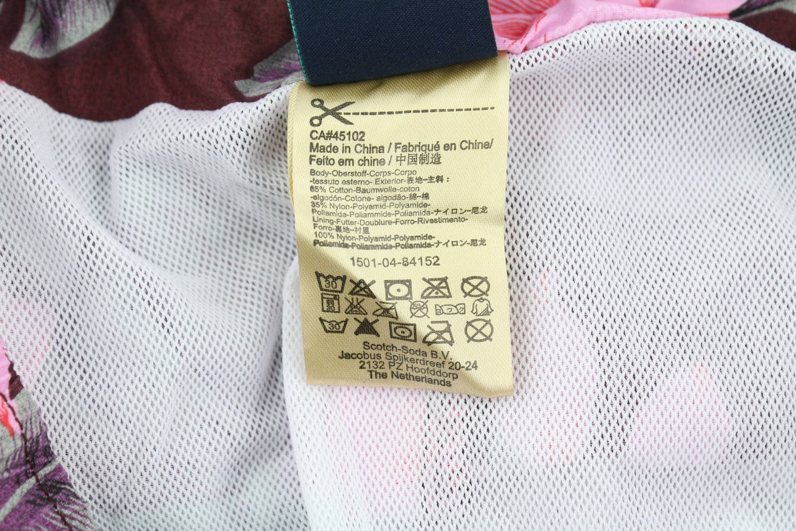 SCOTCH &amp; SODA vyriški maudymosi kostiumėliai L dydžio, bordo spalvos, gėlių rašto, su elastingu juosmeniu, tinklelio pamušalu. 