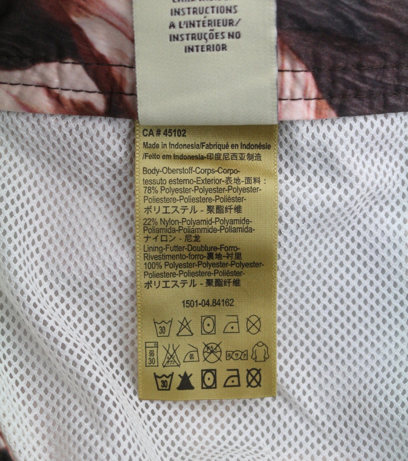 SCOTCH &amp; SODA vyriški maudymosi kostiumėliai S dydžio, violetinės spalvos, su lapų raštu, užtrauktuku, raišteliu ant juosmens. 