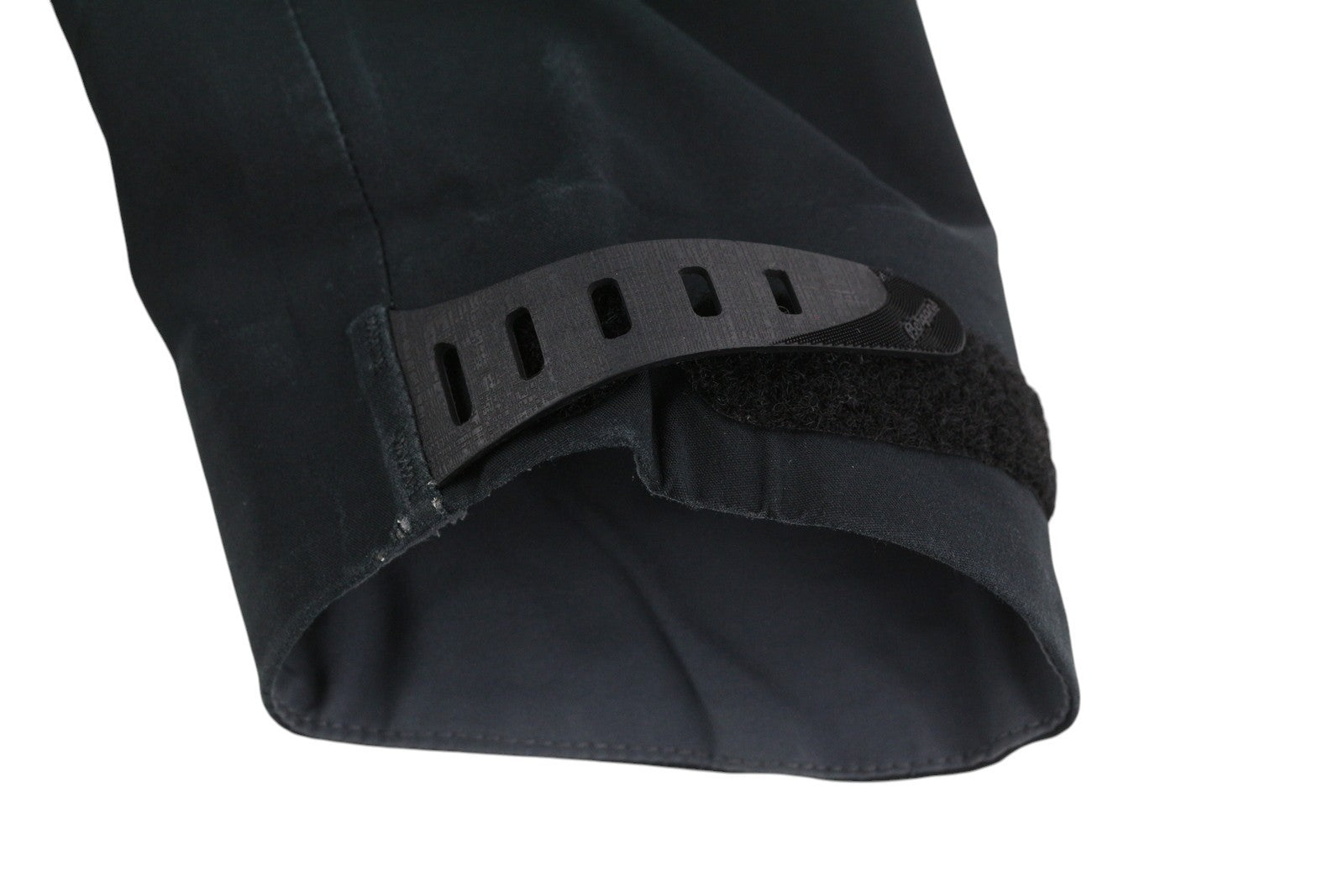 BERGANS OF NORWAY 6111 Nordkapp moteriška striukė M Recco sniego sijonas su klijuotomis siūlėmis 