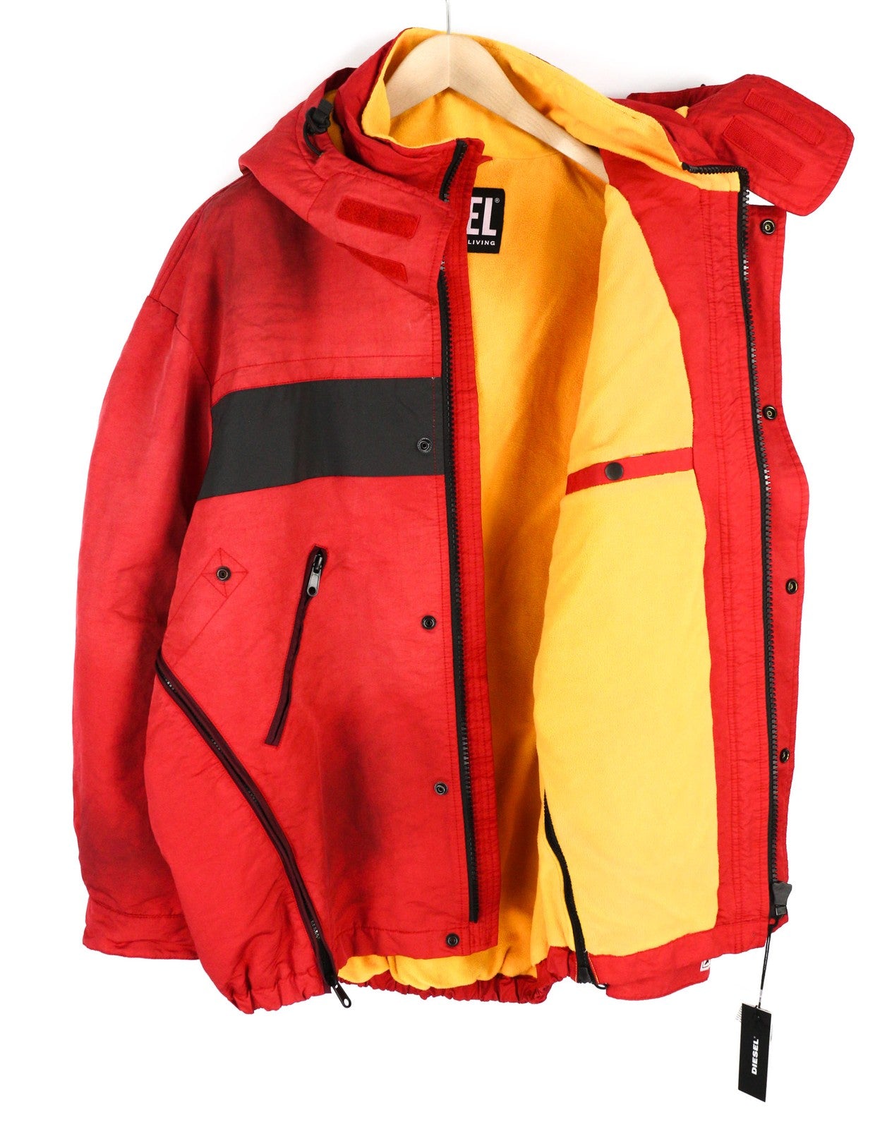 DIESEL W-Trodd vyriška striukė L dydžio, su fliso pamušalu, gobtuvu ir gobtuvu, raudona, RRP 395 € 