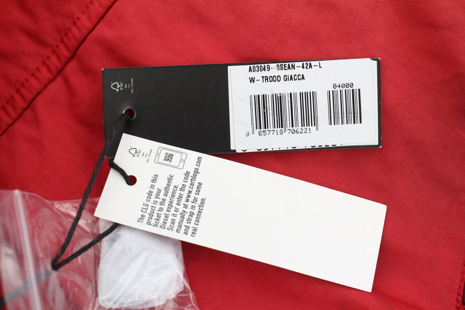 DIESEL W-Trodd vyriška striukė L dydžio, su fliso pamušalu, gobtuvu ir gobtuvu, raudona, RRP 395 € 