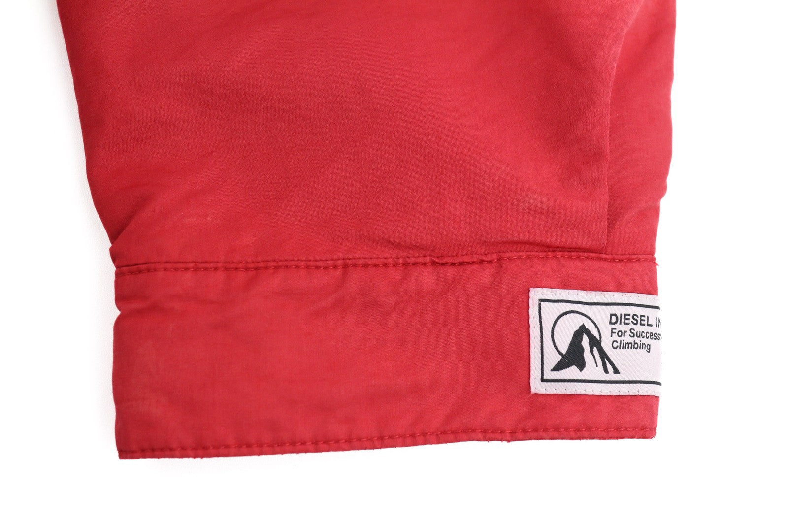 DIESEL W-Trodd vyriška striukė L dydžio, su fliso pamušalu, gobtuvu ir gobtuvu, raudona, RRP 395 € 