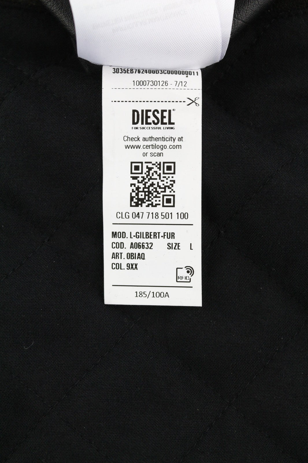 DIESEL L-Gilbert-Fur vyriška striukė L su jaučio odos avikailio kailio apykakle, rekomenduojama kaina – 1095 € 