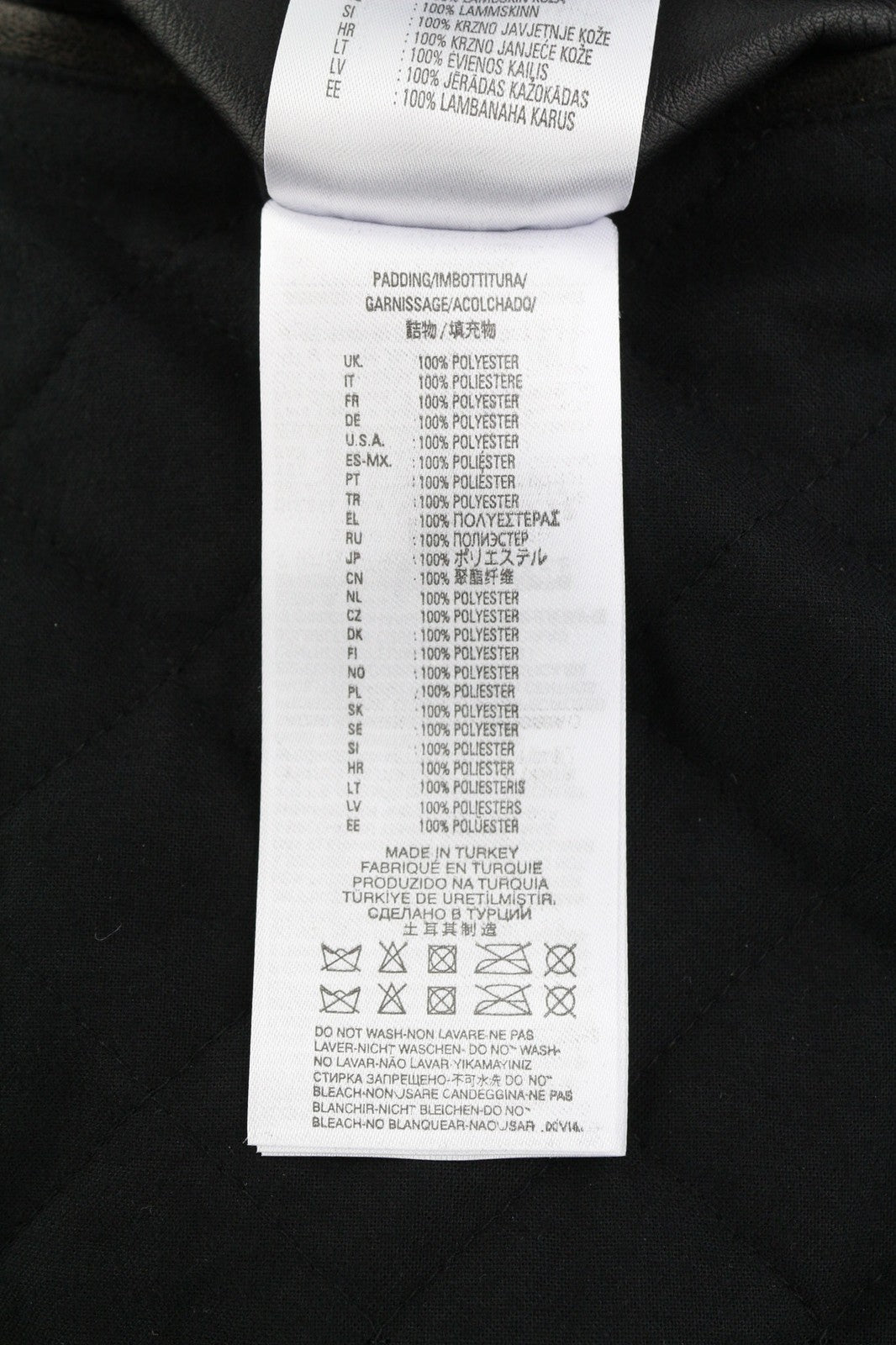 DIESEL L-Gilbert-Fur vyriška striukė L su jaučio odos avikailio kailio apykakle, rekomenduojama kaina – 1095 € 