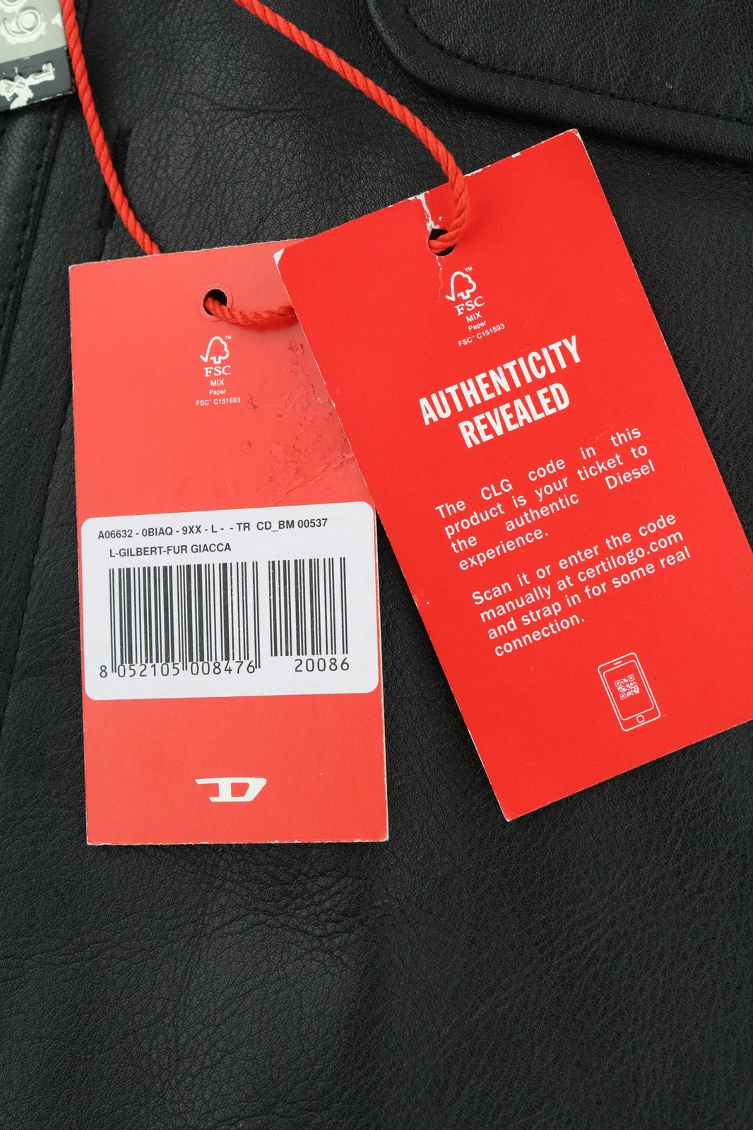 DIESEL L-Gilbert-Fur vyriška striukė L su jaučio odos avikailio kailio apykakle, rekomenduojama kaina – 1095 € 