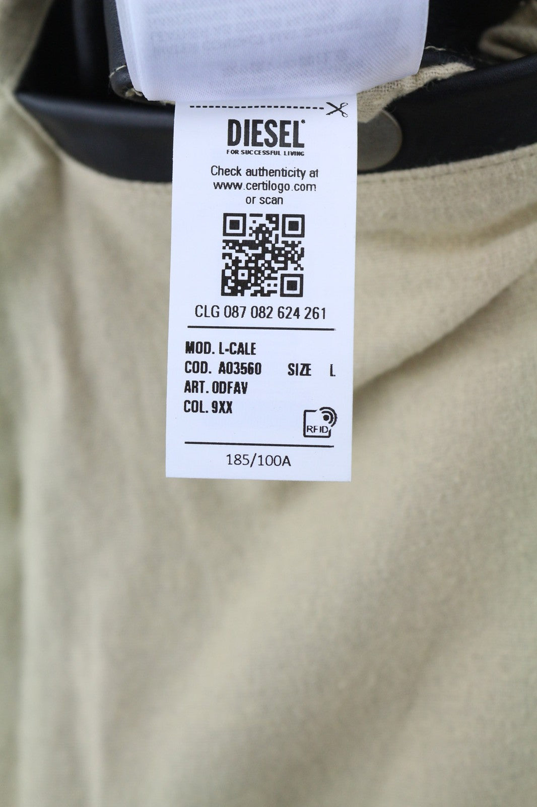 DIESEL L-Cale vyriška striukė L, juoda, su odiniu kaklo pamušalu, RRP 650 € 