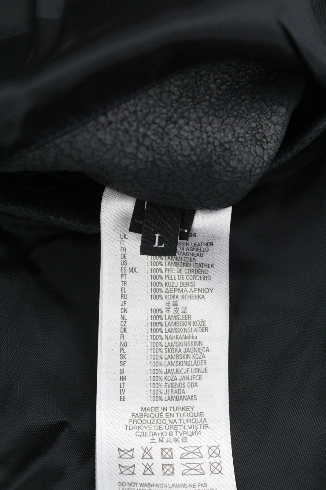 DIESEL L-Coat-CRK L dydžio ėriuko odos odinis švarkas su įpjova atvarte ir sagomis, rekomenduojama kaina – 1195 € 