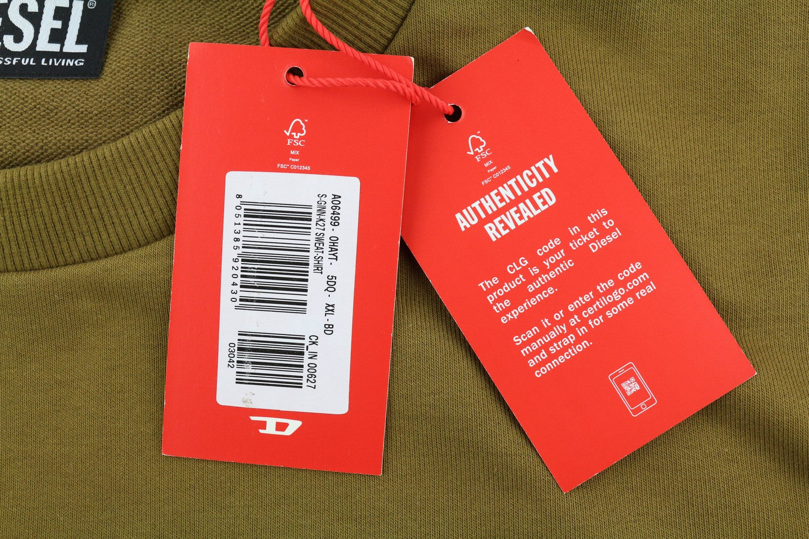 DIESEL S-Ginn-K27 vyriškas džemperis, rudas, per didelis, apvalia kaklo iškirpte, rekomenduojama kaina – 125 € 