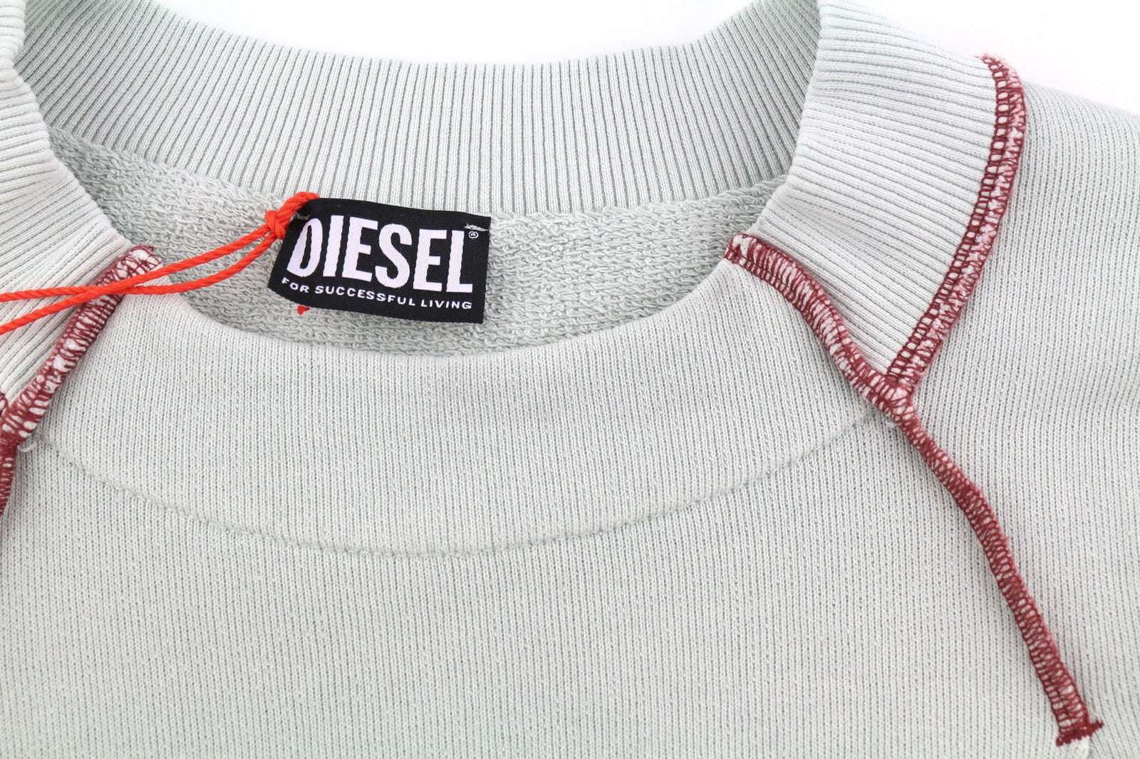 DIESEL S-Molock vyriškas džemperis L dydžio, šviesiai pilkas, megztinis su dideliu dydžiais, rekomenduojama kaina – 195 € 