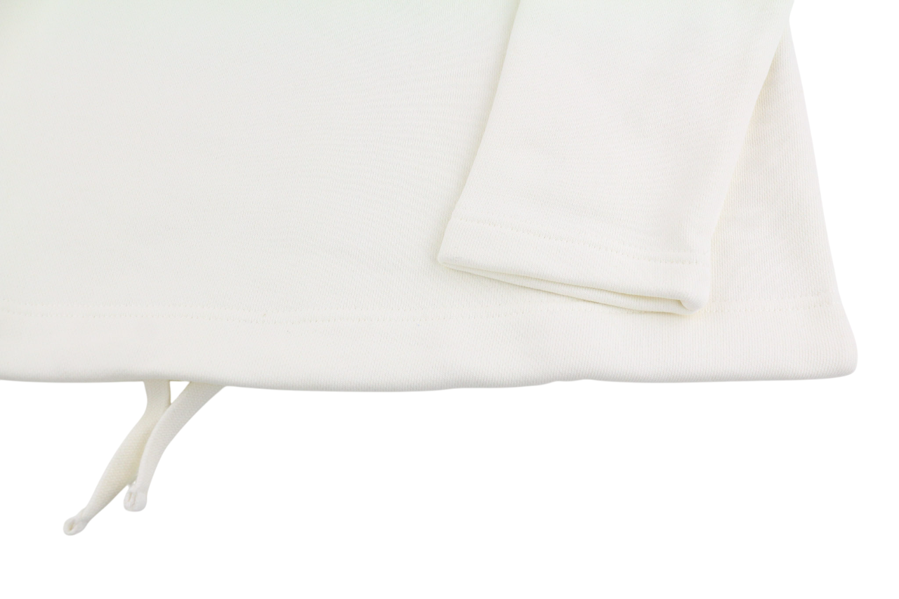 DIESEL S-Saint-Division vyriškas džemperis M, baltas, su puse užtrauktuko apykaklės, rekomenduojama kaina – 225 € 