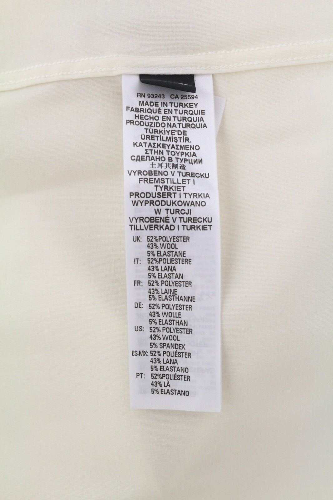 DIESEL S-Wooly vyriški marškinėliai, XL dydžio, vilnoniai marškinėliai su sagomis užsegamomis kišenėmis, su įpjovomis, šviesiai rudi. Rekomenduojama kaina – 195 €. 