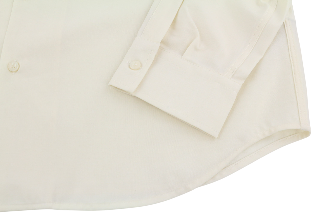 DIESEL S-Wooly vyriški marškinėliai L dydžio, rekomenduojama kaina 195 €, vilnoniai marškinėliai su sagomis užsegamomis kišenėmis, šviesiai rudi. 