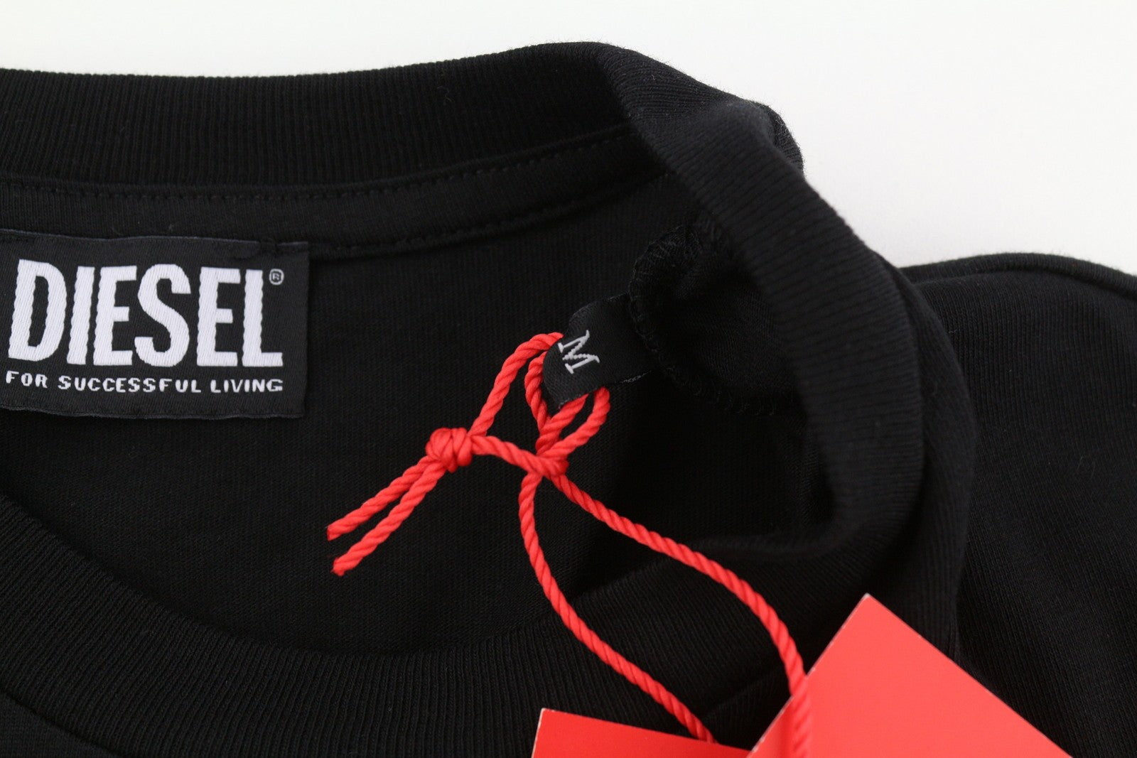 DIESEL T-Just-LS-E7 vyriški marškinėliai M, juodi, ilgomis rankovėmis, apvalios iškirptės raštu, trikotažiniai 