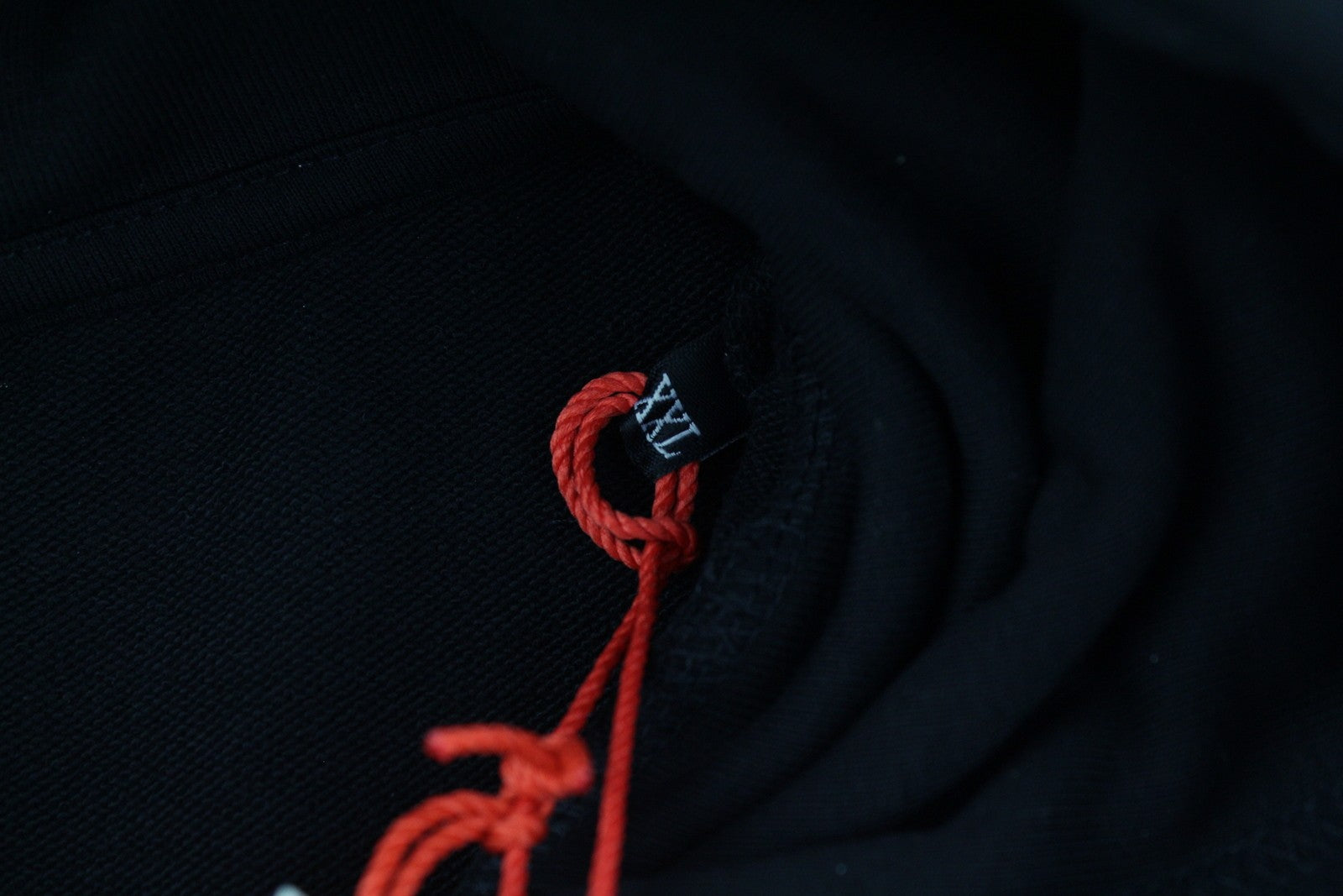 DIESEL S-Girk-Hood-K12 vyriškas džemperis su gobtuvu, 2XL, juodas, su kengūros kišene, rekomenduojama kaina – 130 € 