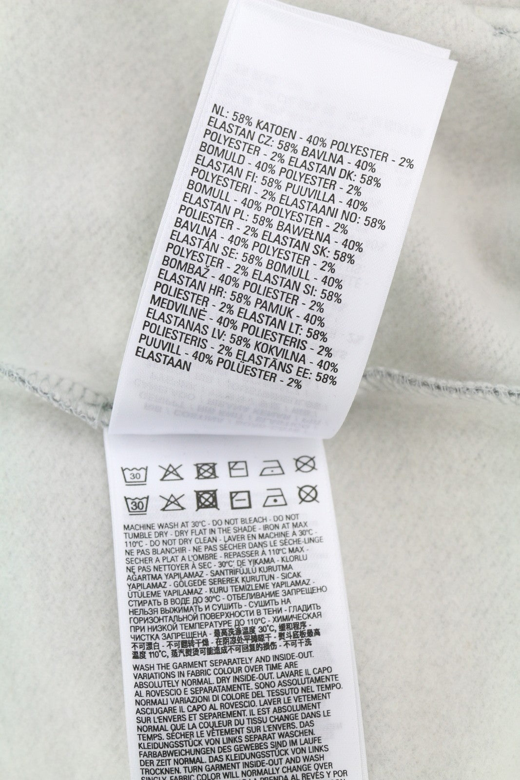 DIESEL S-Girk-Hood-B8 vyriškas džemperis su gobtuvu M pilkos spalvos melanžo spalvos su kengūros gobtuvu, rekomenduojama kaina – 130 € 