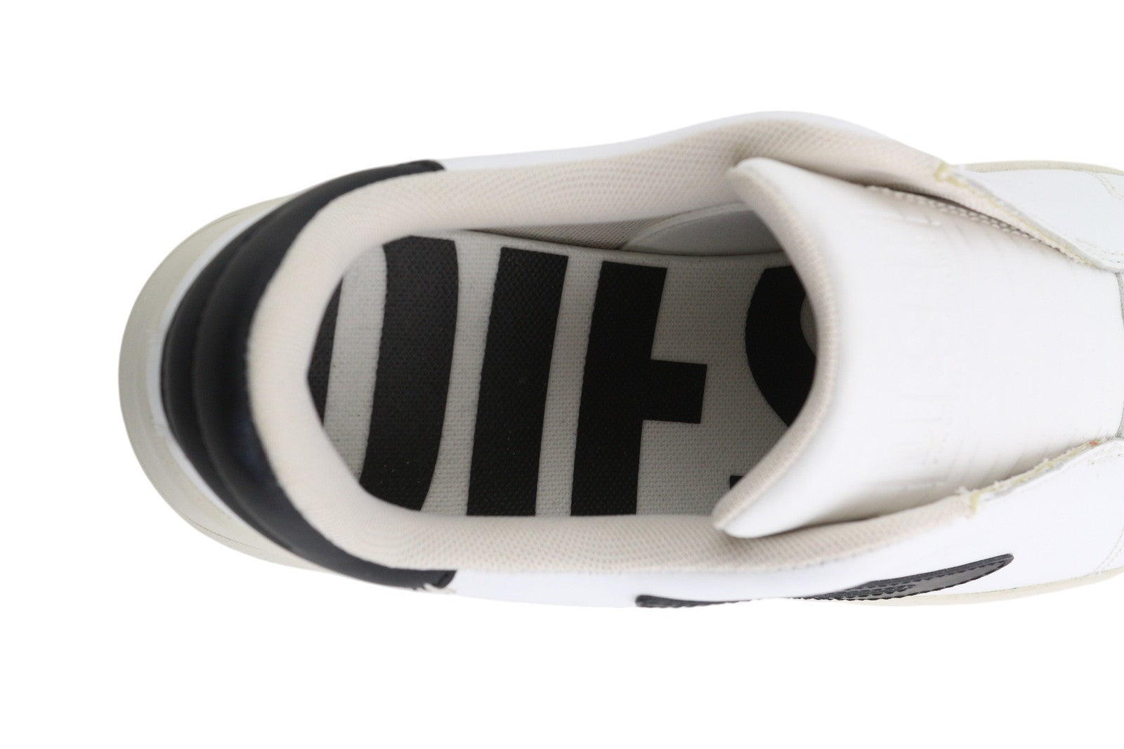 DIESEL S-Athene So vyriški sportbačiai, balti, žemakulniai, migdolų spalvos, odiniai, RMK 135 € 