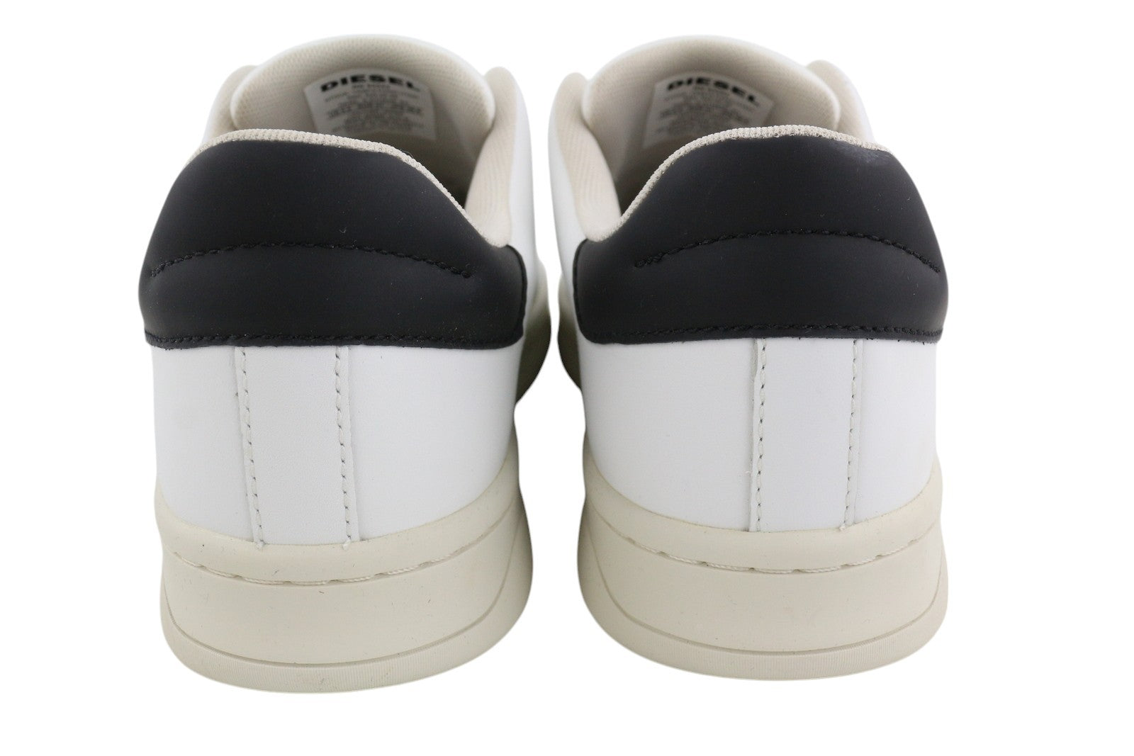 DIESEL S-Athene So vyriški sportbačiai, balti, žemakulniai, migdolų spalvos, odiniai, RMK 135 € 