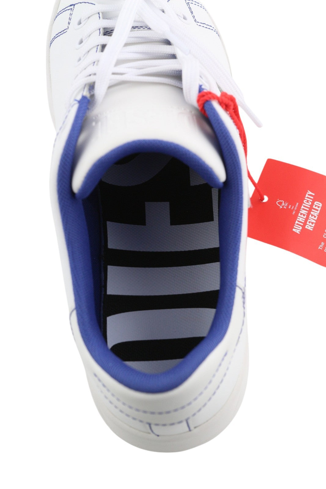 DIESEL S-Athene žemakulniai vyriški sportbačiai, 41 dydis, balti, odiniai, suvarstomi, šviesiai rudi, rekomenduojama kaina – 160 € 