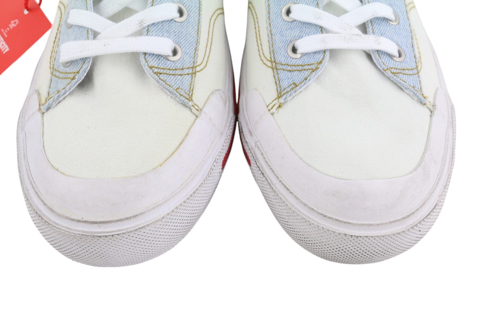 DIESEL S-Athos žemakulniai vyriški sportbačiai, 44,5 dydis, žemakulniai su raišteliais, rekomenduojama kaina – 160 € 