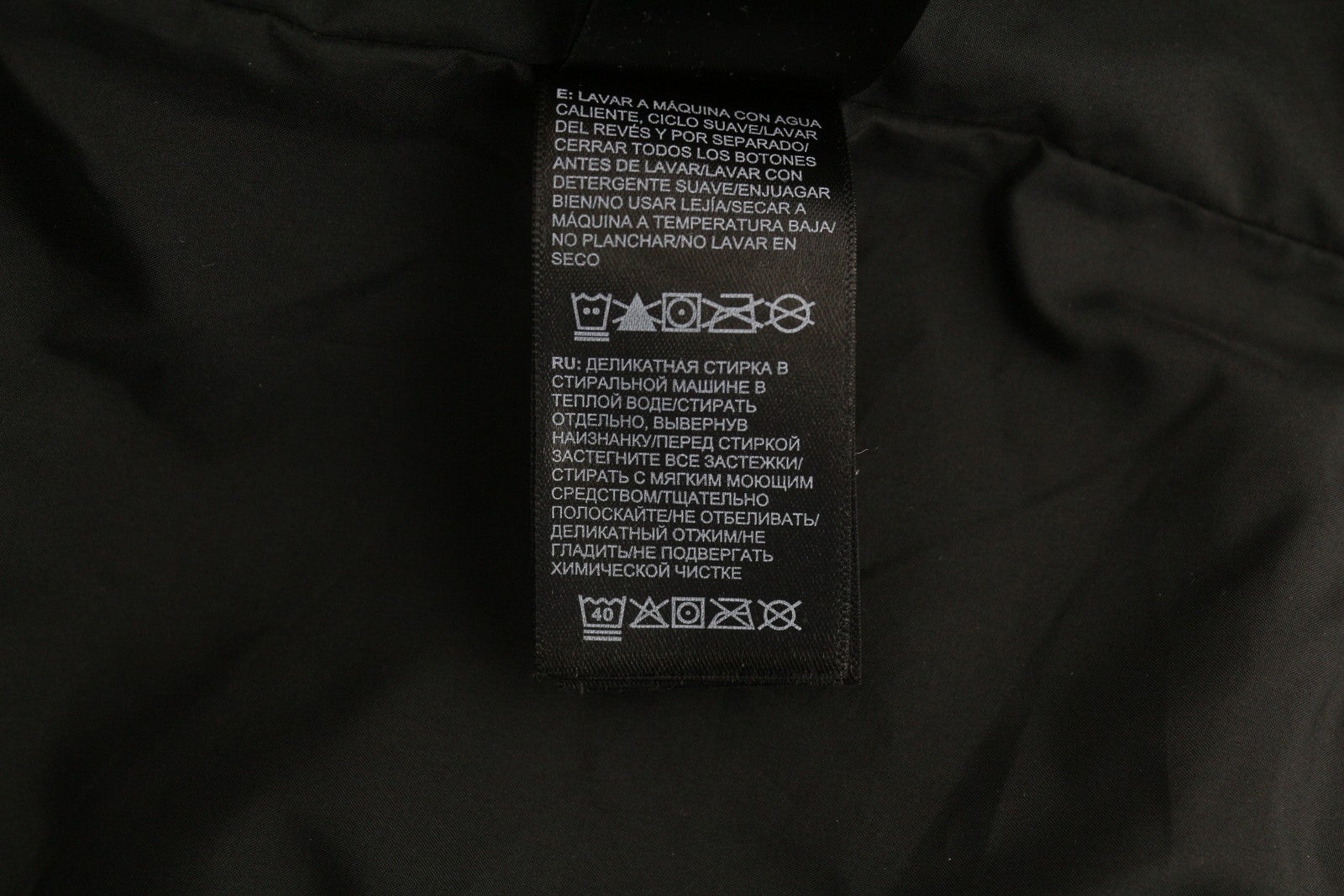 THE NORTH FACE vyriška striukė su užtrauktuku ir sagtimi, juoda, lengva 