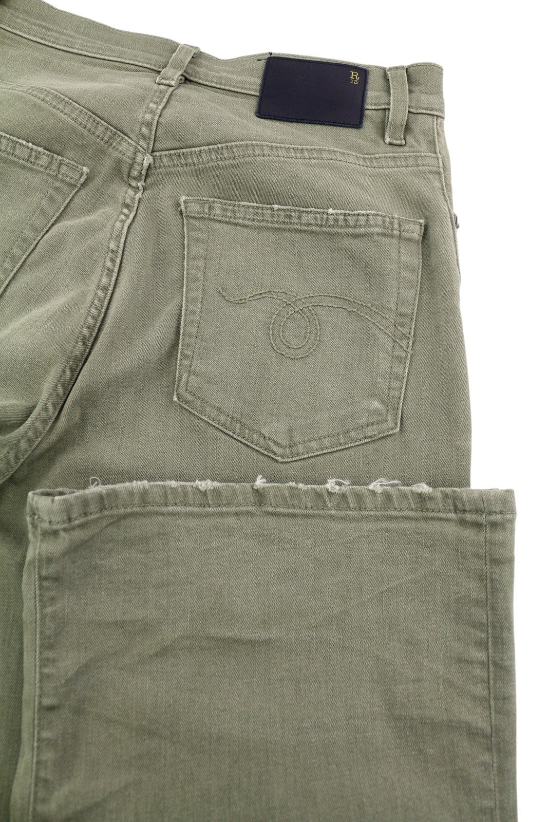 R13 Jane moteriški džinsai, 27, laisvi, tiesūs, aukštu juosmeniu, alyvuogių žalios spalvos, tamprūs, rekomenduojama kaina – 645 € 