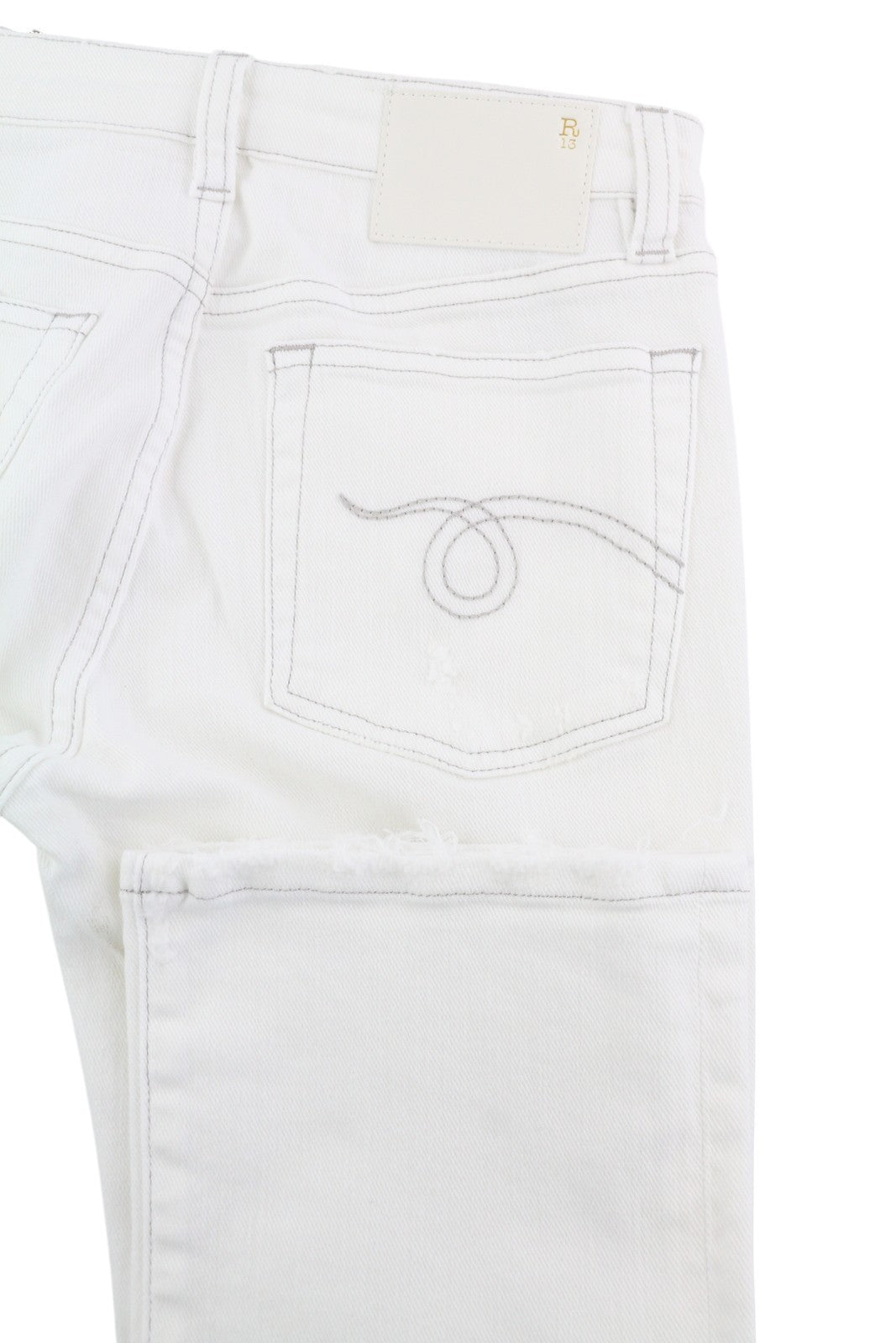 R13 Kick moteriški džinsai, 24 colių, laisvo kirpimo, su užtrauktuku, laisvalaikio, iki kulkšnies, balti, rekomenduojama kaina – 526 € 