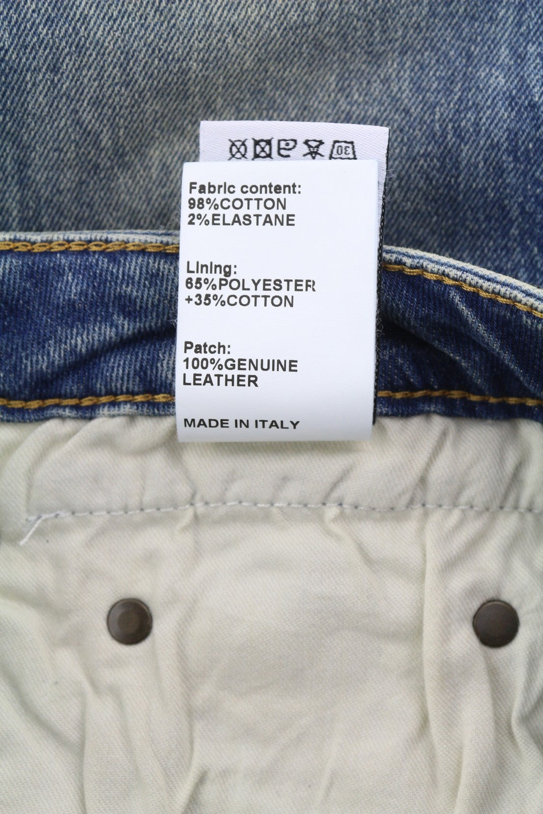 R13 berniukiški tiesūs moteriški džinsai iki kulkšnių, trumpi, skalbtos mėlynos spalvos, tamprūs Kelly džinsai, rekomenduojama kaina – 645 € 