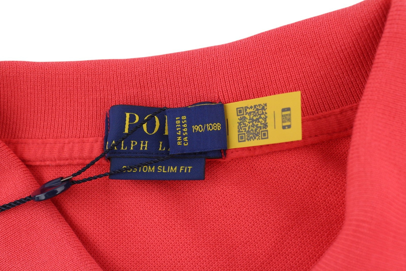 RALPH LAUREN „Custom Slim Fit“ vyriški marškinėliai, 2XL dydžio, raudoni trumpomis rankovėmis, rekomenduojama kaina – 153 USD 