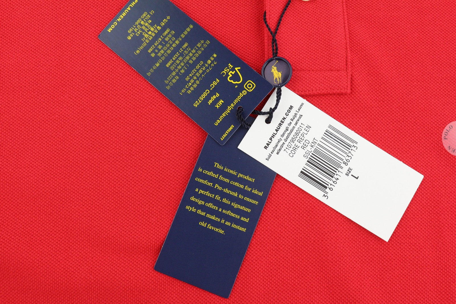 RALPH LAUREN Sim Fit vyriški marškinėliai L dydžio, raudoni, trumpomis rankovėmis, polo apykakle ir logotipu, rekomenduojama kaina – 129 € 