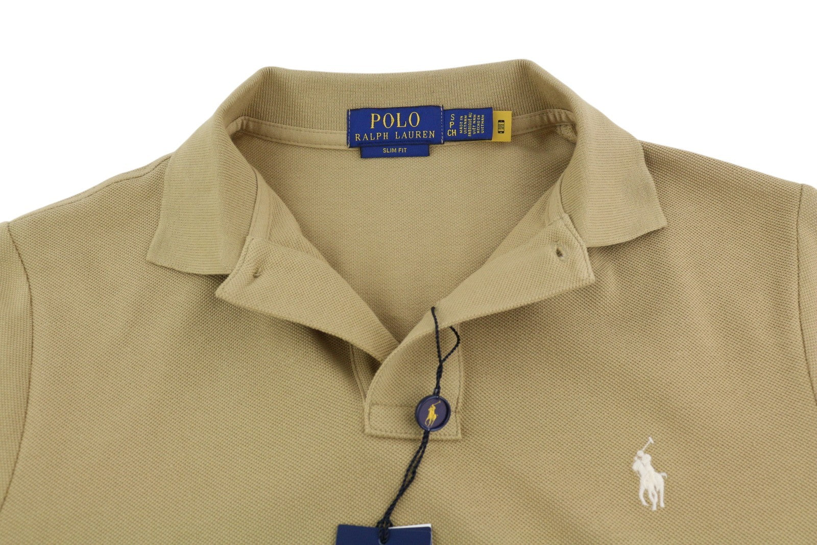 RALPH LAUREN Slim Fit vyriški marškinėliai su smėlio spalvos trumpomis rankovėmis ir logotipu. RMK 128 € 