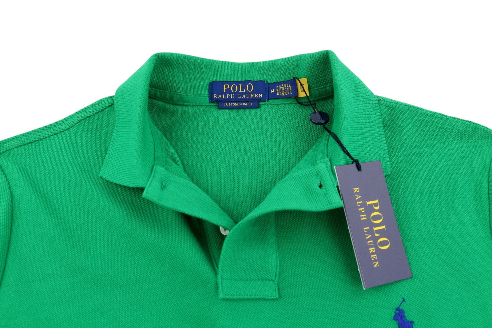 RALPH LAUREN „Custom Slim Fit“ vyriški marškinėliai su žaliais trumpomis rankovėmis, rekomenduojama kaina – 125 € 