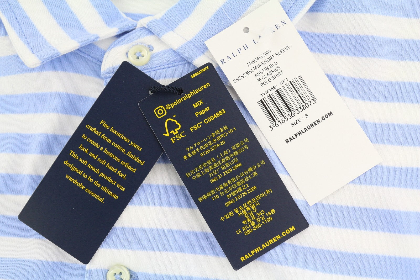 RALPH LAUREN „Custom Slim“ vyriški marškinėliai su mėlynais dryžiais ir trumpomis rankovėmis, rekomenduojama kaina – 149 € 