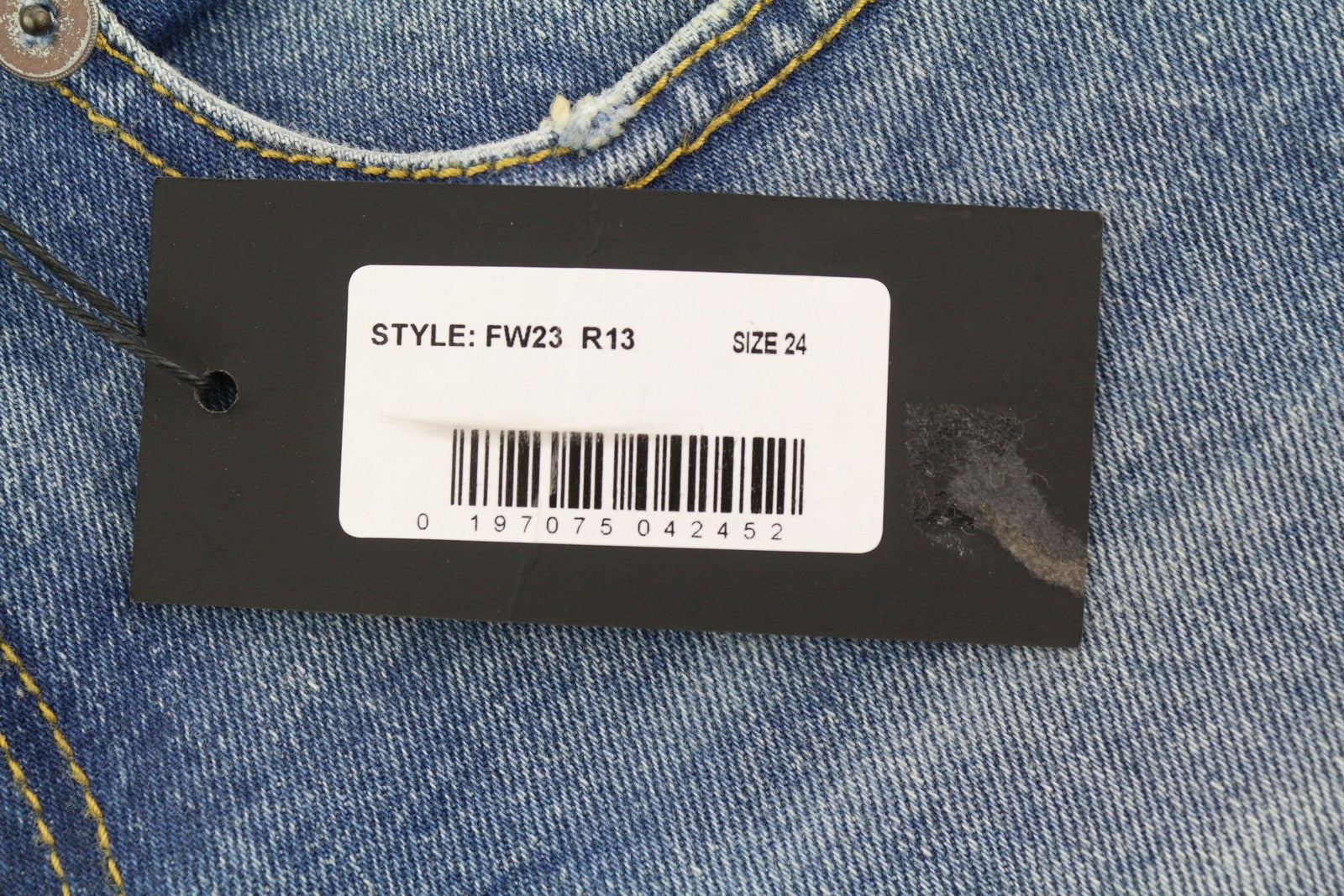 R13 berniukiški tiesūs moteriški džinsai iki 24 kulkšnies, tamprūs, skalbti, RRP 595 € 