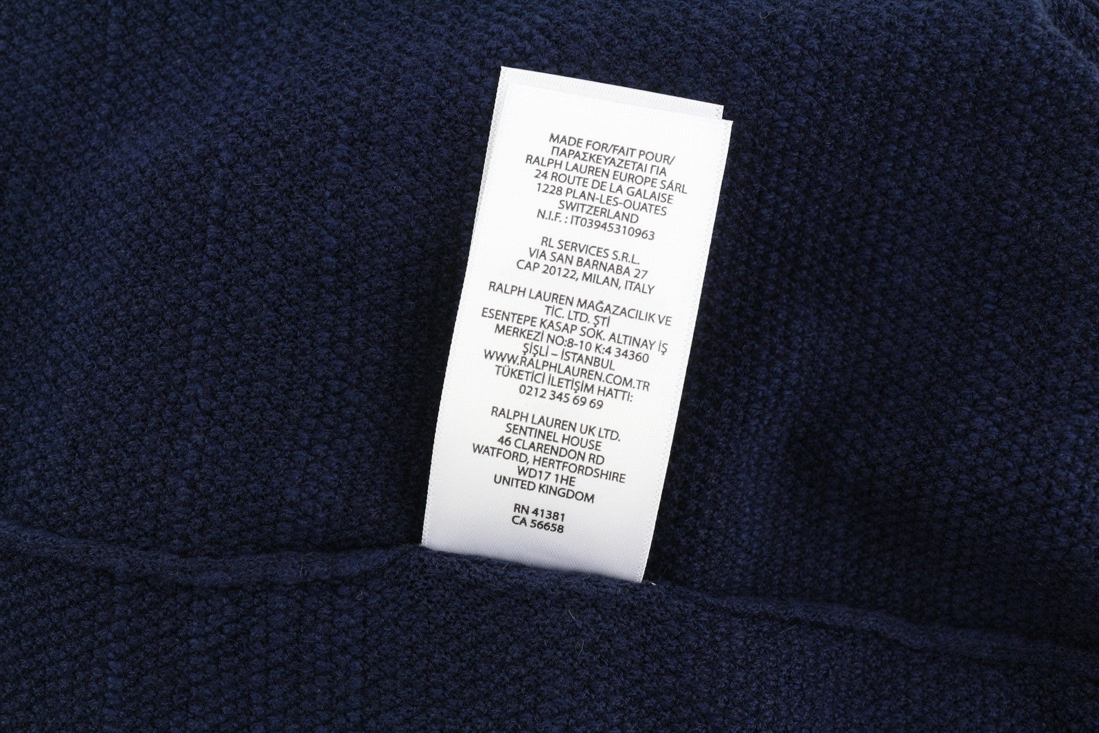 RALPH LAUREN vyriški mėlyni trumpomis rankovėmis lininio mišinio tekstūruoti polo marškinėliai S dydžio, rekomenduojama kaina – 241 € 