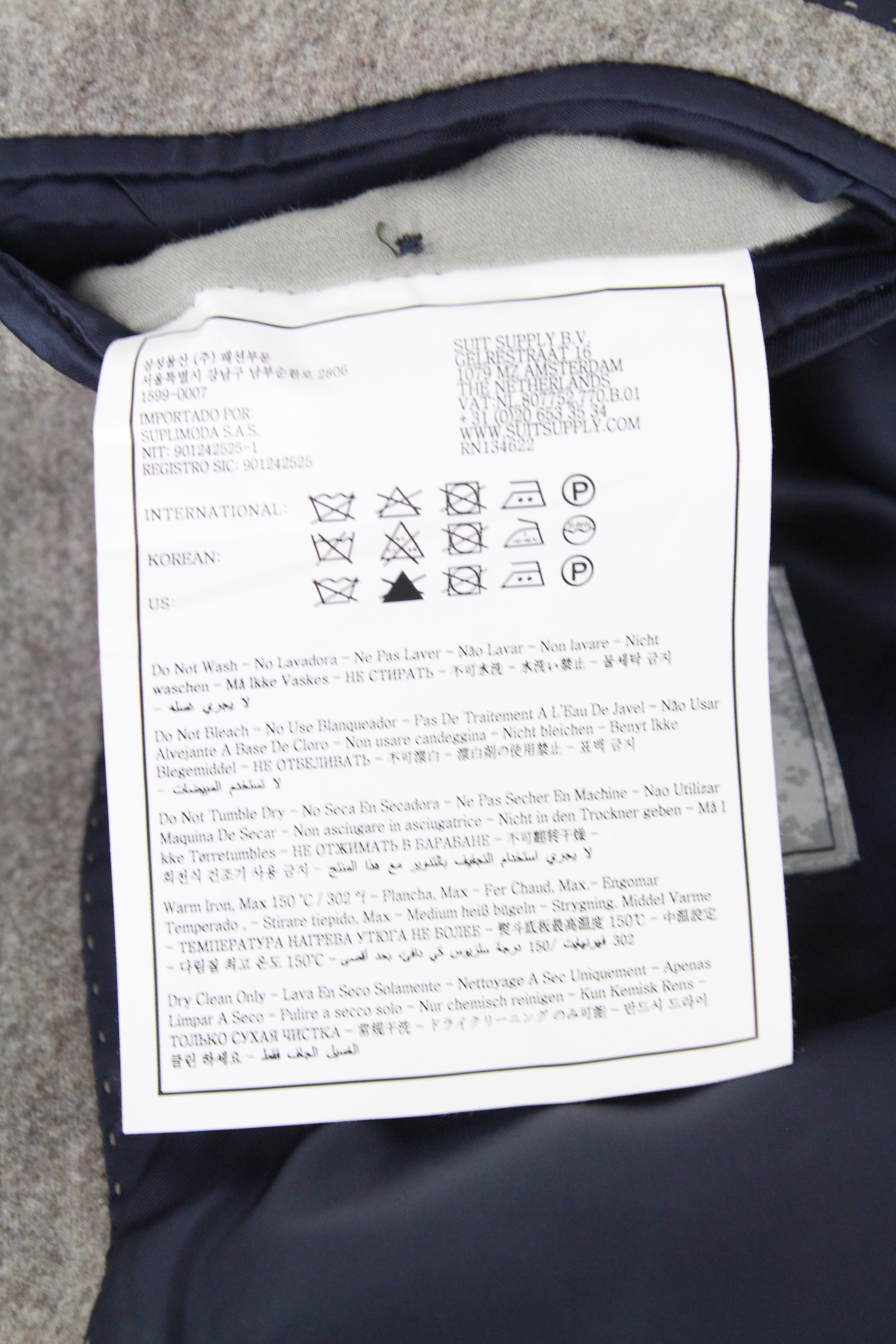 „SUITSUPPLY Vicenza“ vyriškas pilkai rudas flanelės pamušalu paltas, UK38R, dydis 