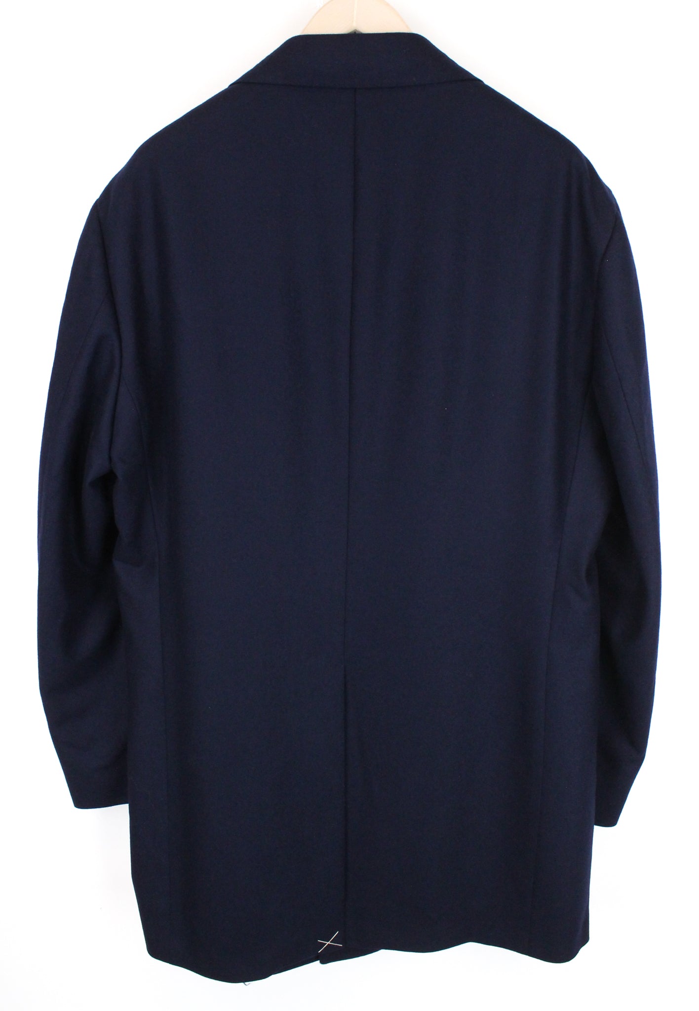 „SUITSUPPLY Vicenza“ vyriškas tamsiai mėlynas vilnonis, vidutinio ilgio flanelinis paltas, UK52R, su pamušalu 