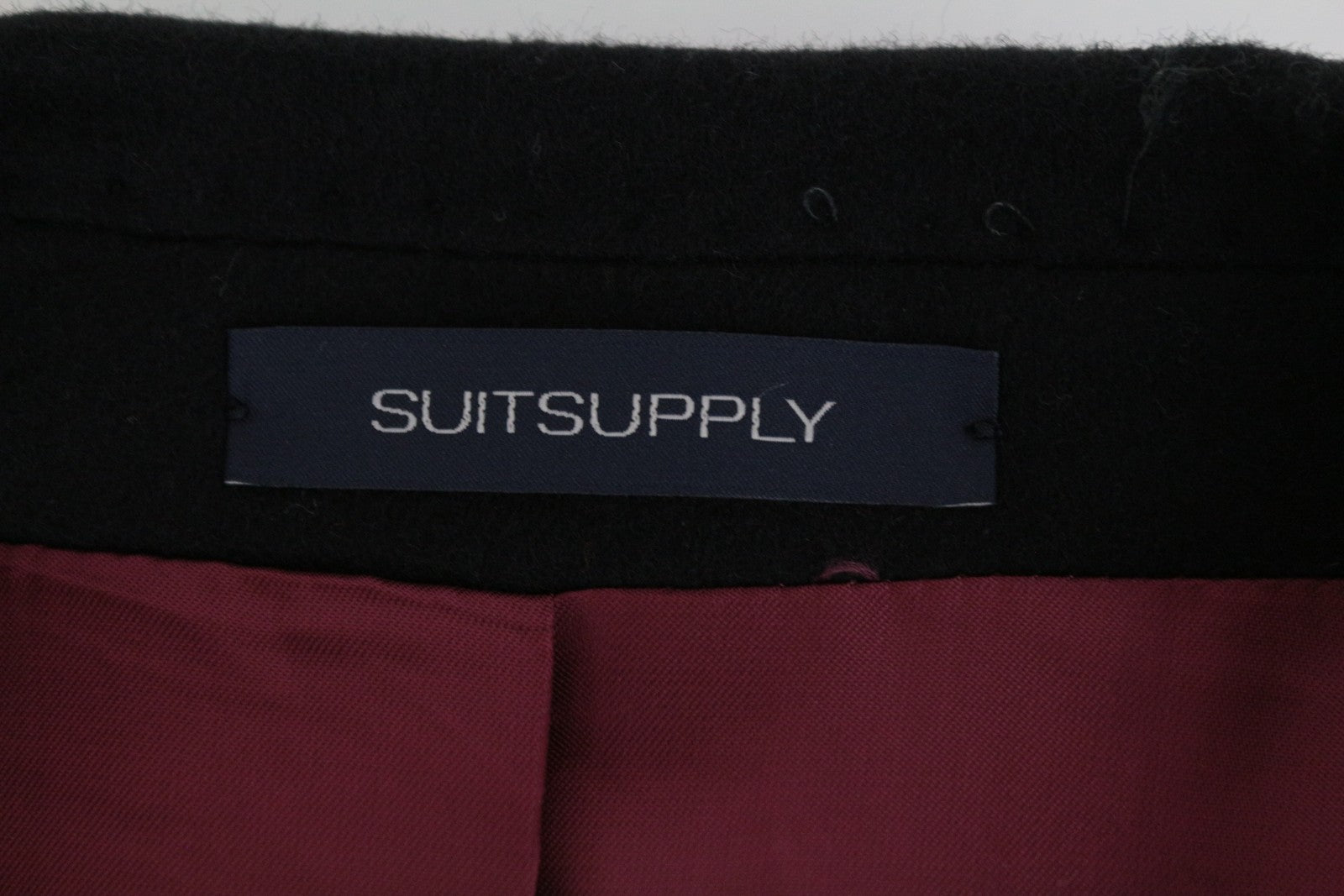 „SUITSUPPLY Vicenza“ vyriškas paltas, juodas, vilnonis, vieneilis, su pamušalu, UK48R 