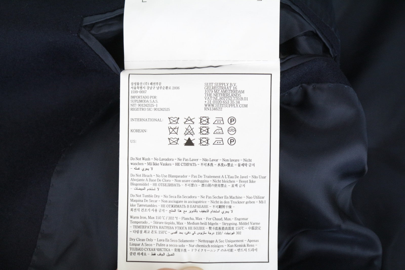 „SUITSUPPLY Vicenza“ vyriškas klasikinis paltas, tamsiai mėlynas, su vilnoniu pamušalu, vienaeilis, UK52S 