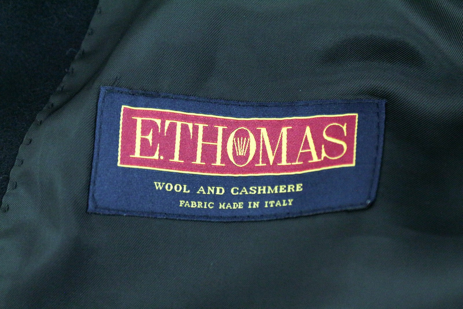 „SUITSUPPLY Vicenza UK40S“ juodos vilnos ir kašmyro vyriškas klasikinis paltas 