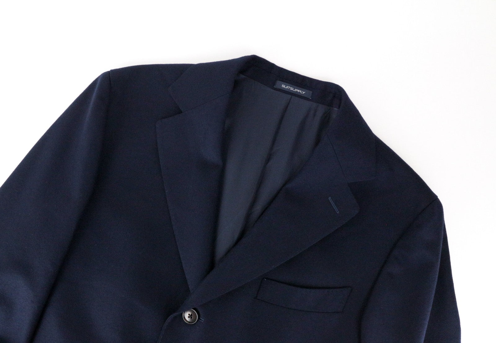 „SUITSUPPLY Vicenza“ vyriškas vilnonis paltas, UK46S, tamsiai mėlynas, vieneilis, su pamušalu 