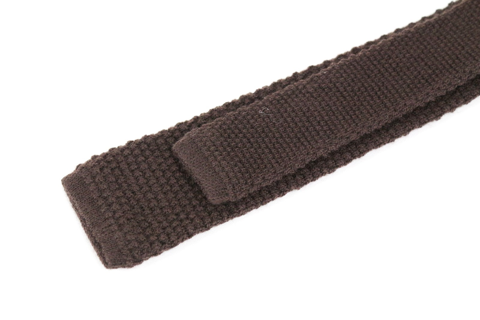 SUITSUPPLY vyriškas kaklaraištis ~142x6.5 rudas vilnonis megztinis kvadratiniais galais, elegantiškas laisvalaikio stilius 