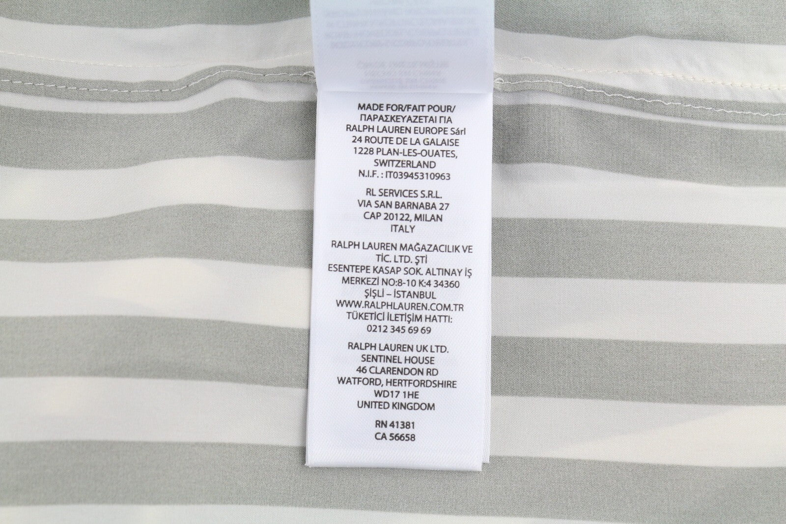 RALPH LAUREN moteriški marškinėliai M, šilkmedžio spalvos, dryžuoti, su sagomis, iškirpte. RMK 391 USD. 